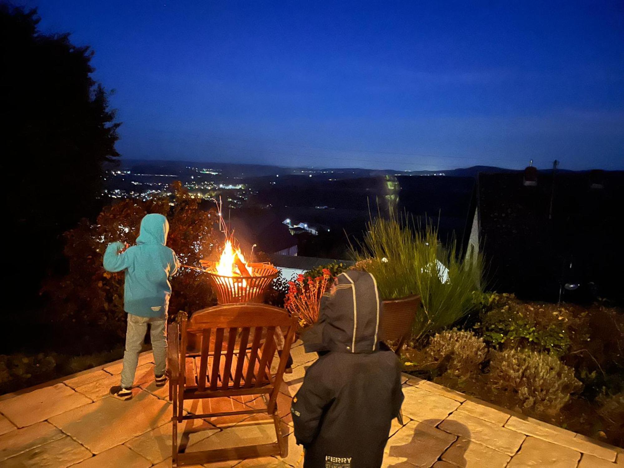 Eifel Landhaus Panoramablick Unter Der Burg Olbrueck Mit Sauna Hottub Grosser Terrasse Und Garten Ideal Fuer Familien نيدِردورنباخ المظهر الخارجي الصورة